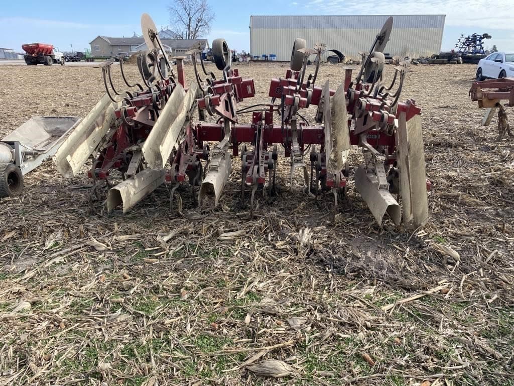 Image of Case IH 183 Image 1