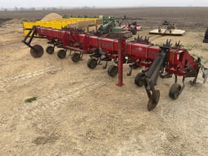 Case IH 183 Image
