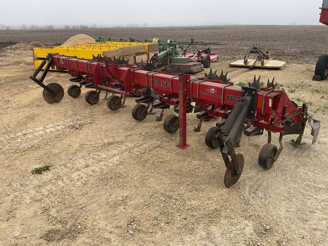Image of Case IH 183 equipment image 1