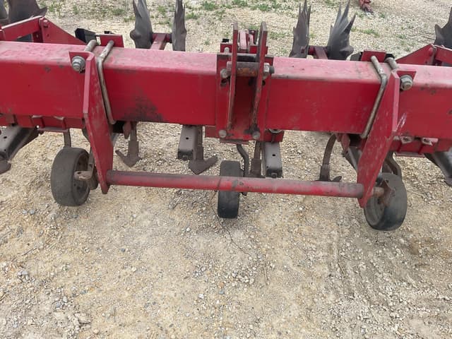 Image of Case IH 183 equipment image 3