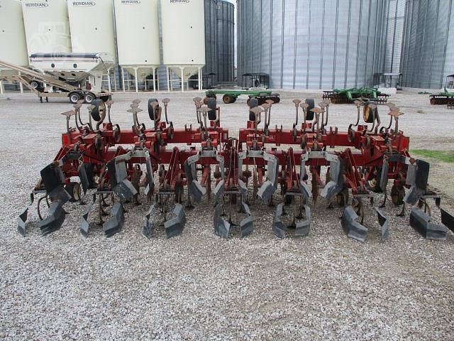 Image of Case IH 183 Primary image