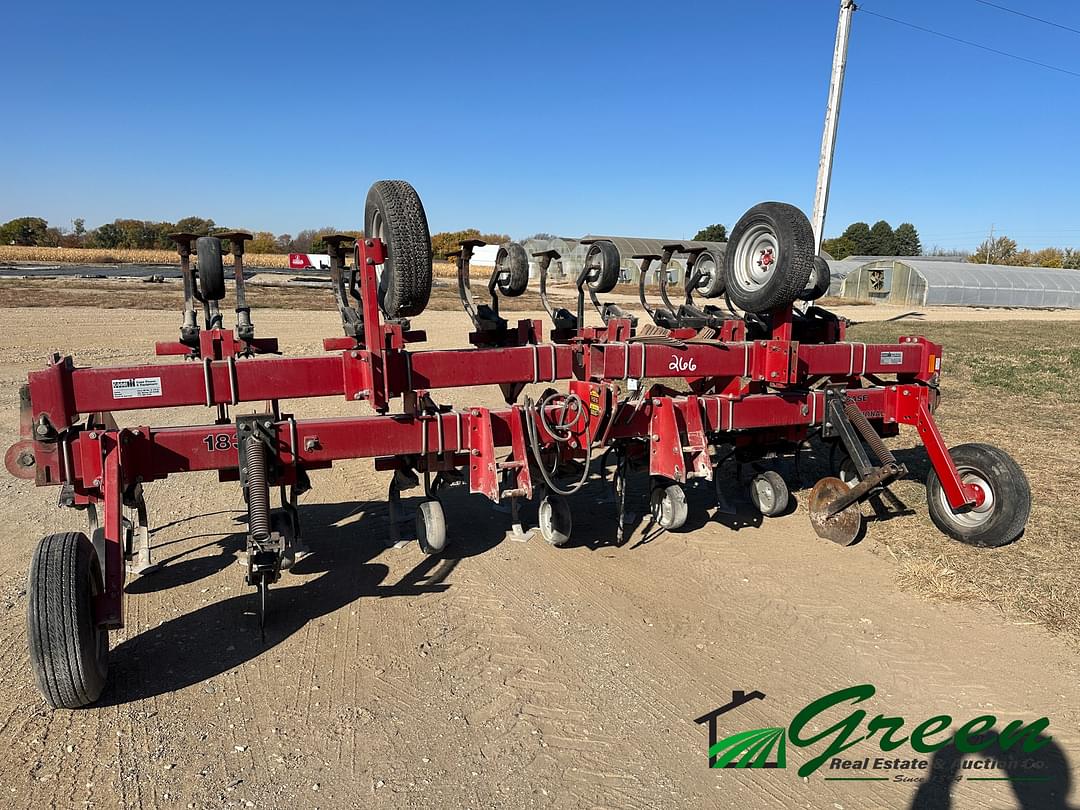 Image of Case IH 183 Primary image