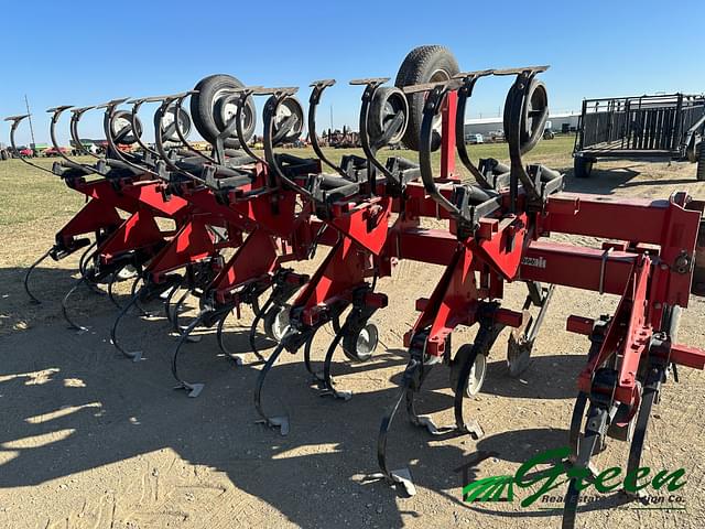 Image of Case IH 183 equipment image 4