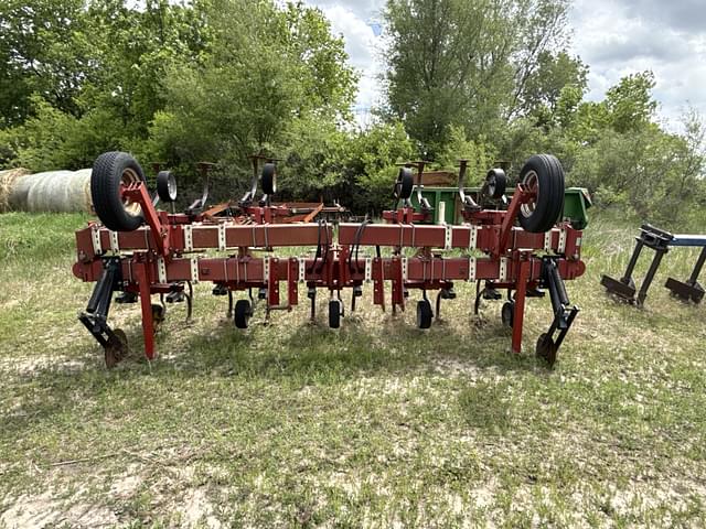 Image of Case IH 183 equipment image 1