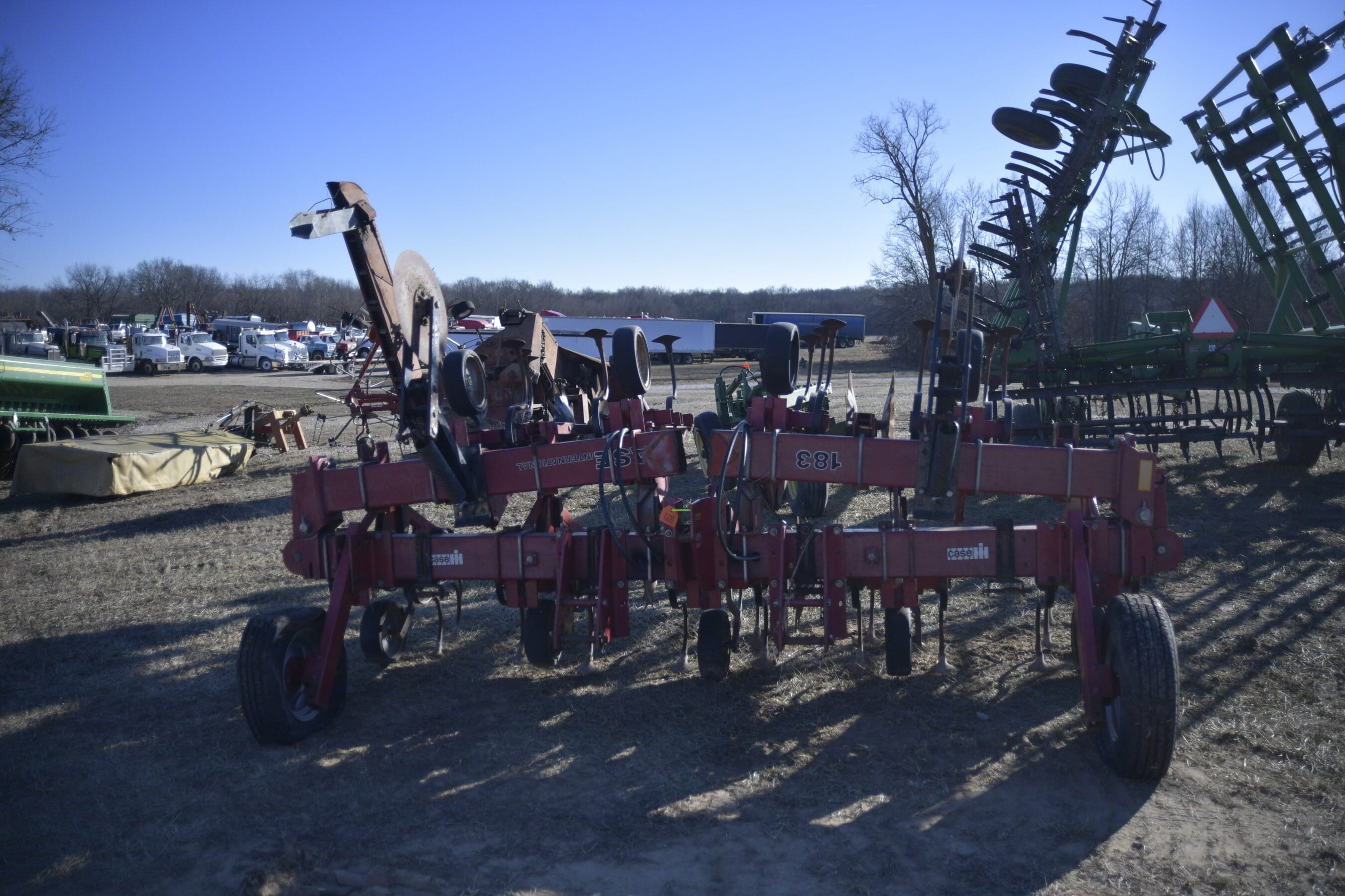 Case IH 183 Equipment Image0