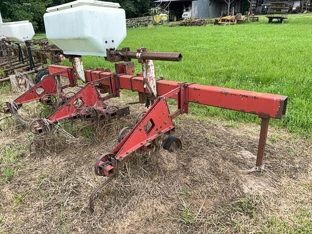 Image of Case IH 183 equipment image 3