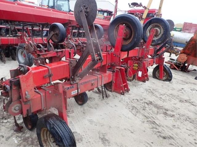 Image of Case IH 183 equipment image 4