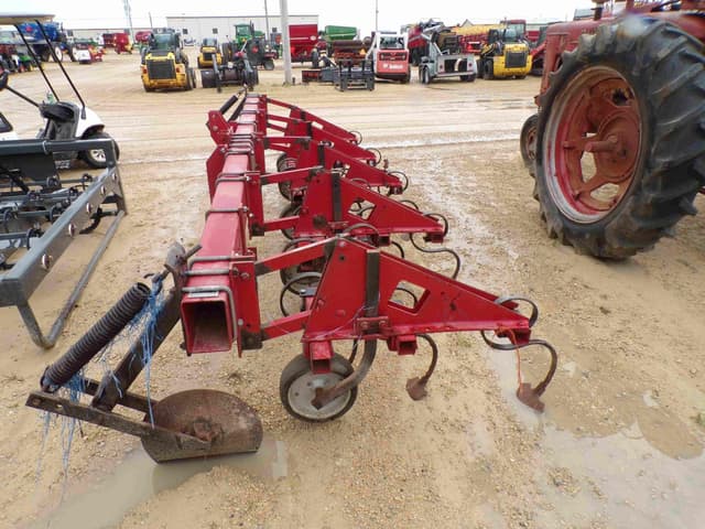 Image of Case IH 183 equipment image 3
