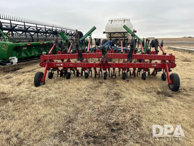 Image of Case IH 183 equipment image 1