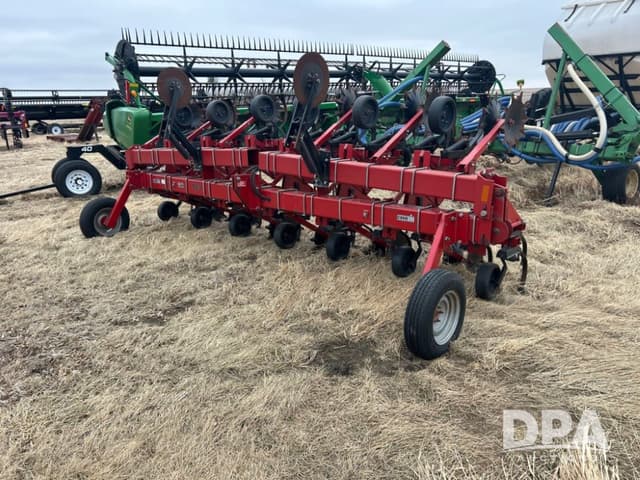 Image of Case IH 183 equipment image 3