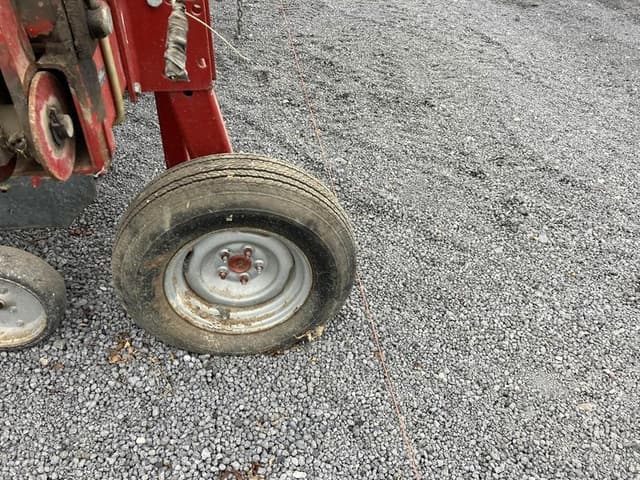 Image of Case IH 1830 equipment image 2