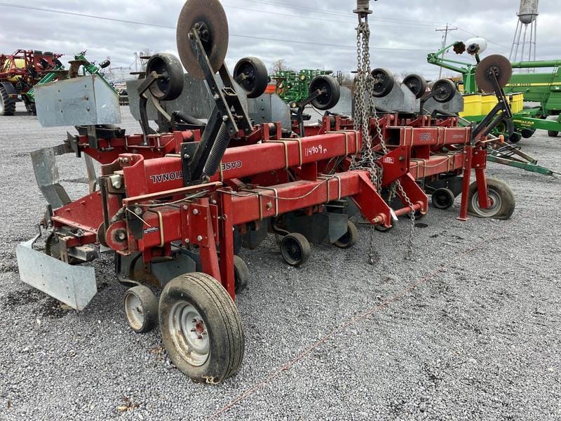 Case IH 1830 Equipment Image0