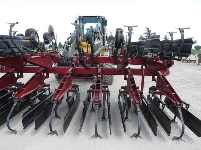 Image of Case IH 1830 equipment image 2