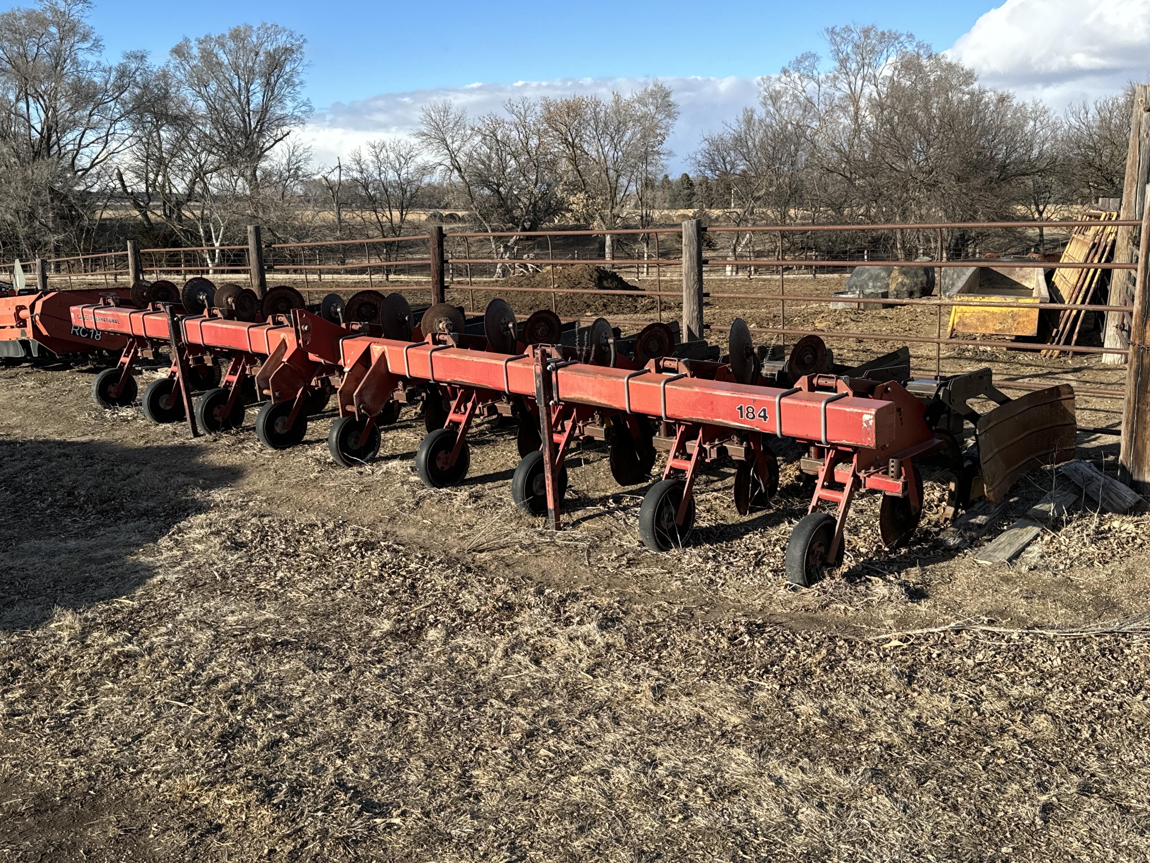 Main image Case IH 184