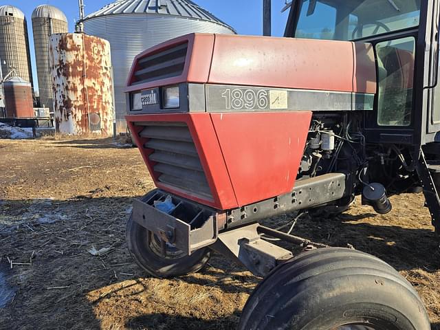 Image of Case IH 1896 equipment image 3