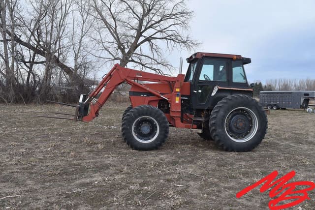 Image of Case IH 1896 equipment image 2