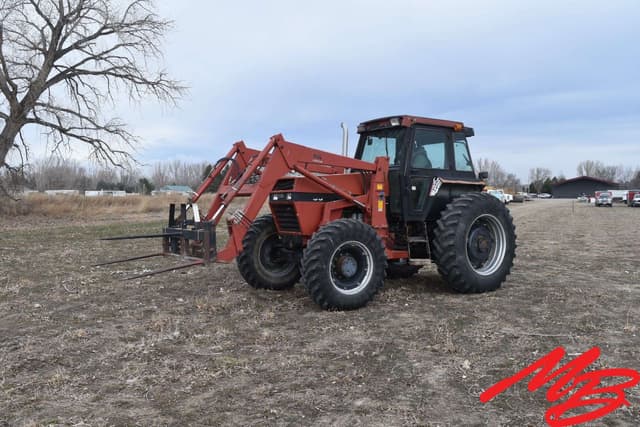 Image of Case IH 1896 equipment image 1