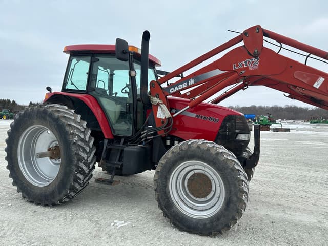 Image of Case IH Magnum 190 equipment image 4