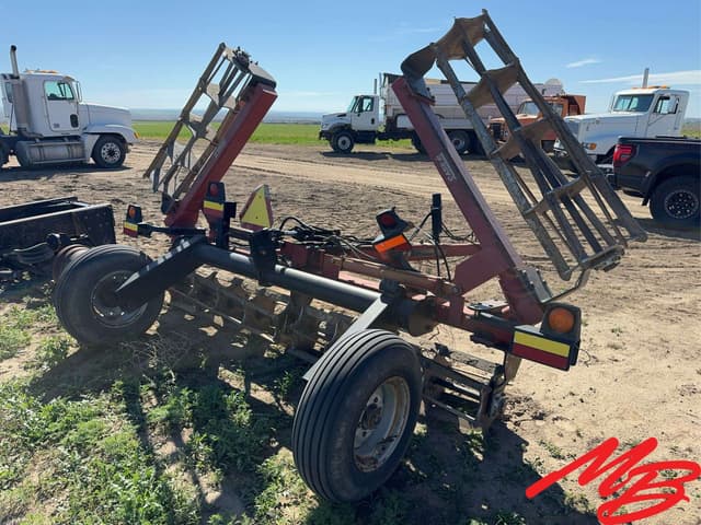 Image of Case IH Crumbler equipment image 3