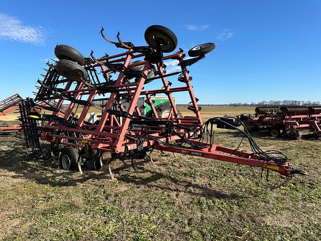 Image of Case IH 200 equipment image 1