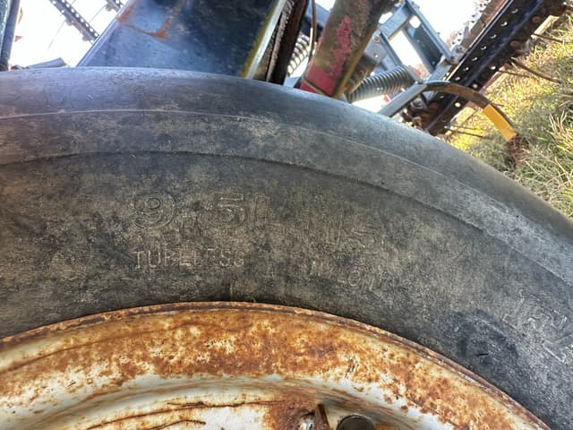 Image of Case IH 200 equipment image 4