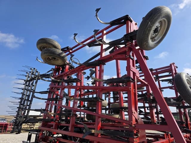 Image of Case IH 200 equipment image 2