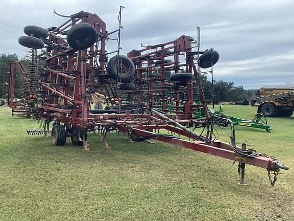 Image of Case IH Tigermate 200 equipment image 3