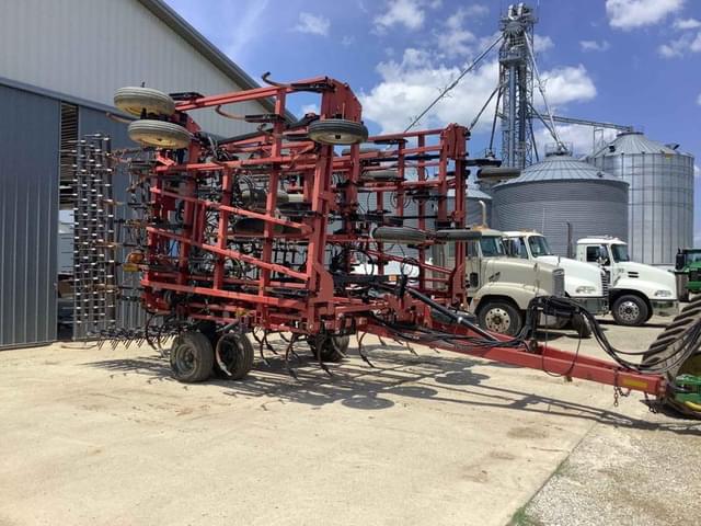 Image of Case IH Tigermate 200 equipment image 4