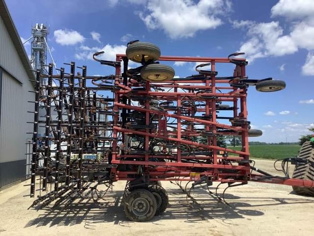 Image of Case IH Tigermate 200 equipment image 3