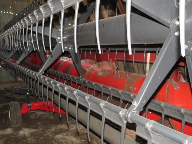 Image of Case IH 2030 equipment image 4