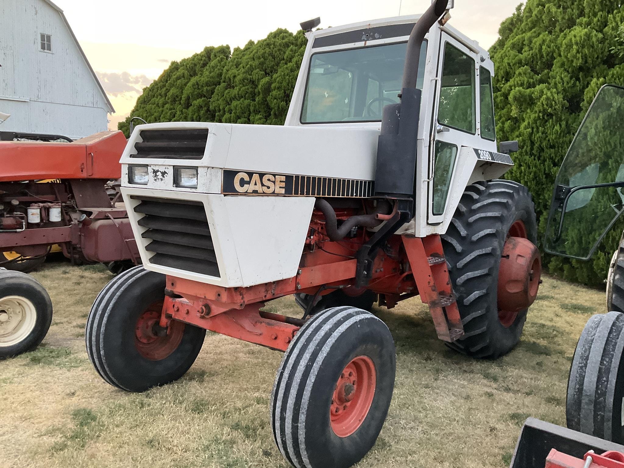 J.I. Case 2090 Equipment Image0