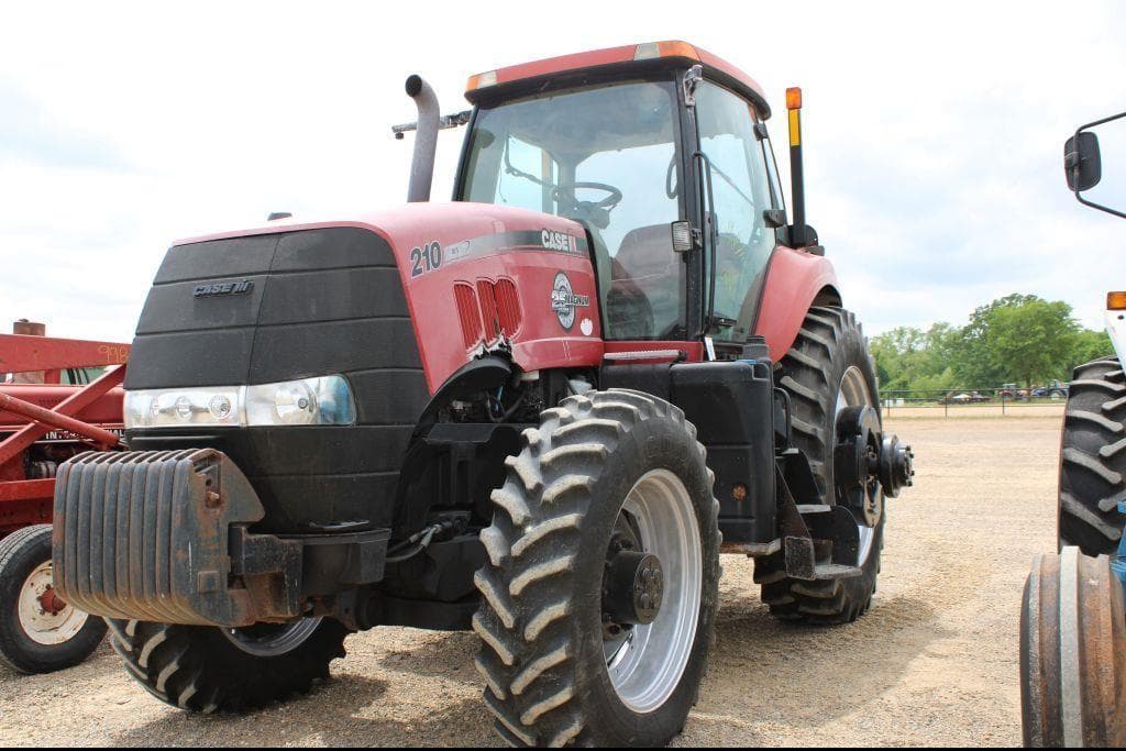 Image of Case IH Magnum 210 Primary image