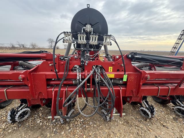 Image of Case IH 2130 equipment image 3