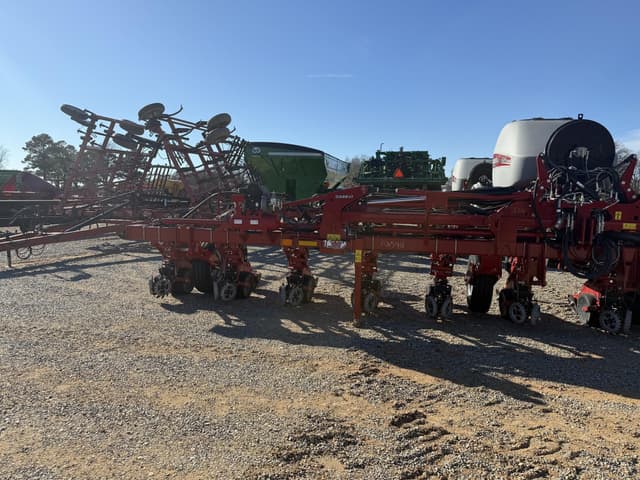 Image of Case IH 2130 equipment image 2