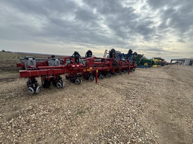 Image of Case IH 2130 equipment image 2