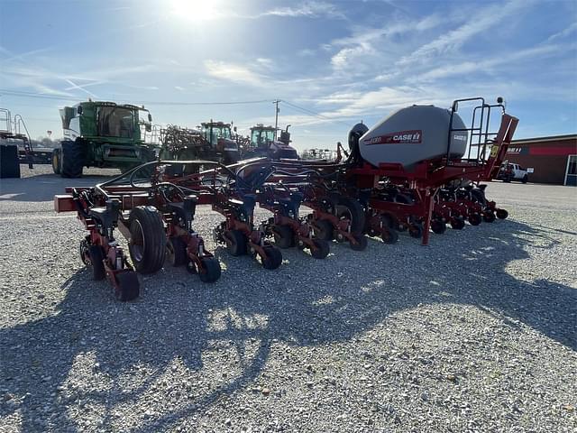 Image of Case IH 2130 equipment image 3