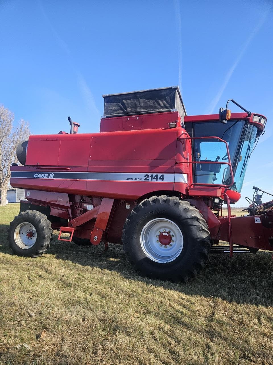 Image of Case IH 2144 Image 1