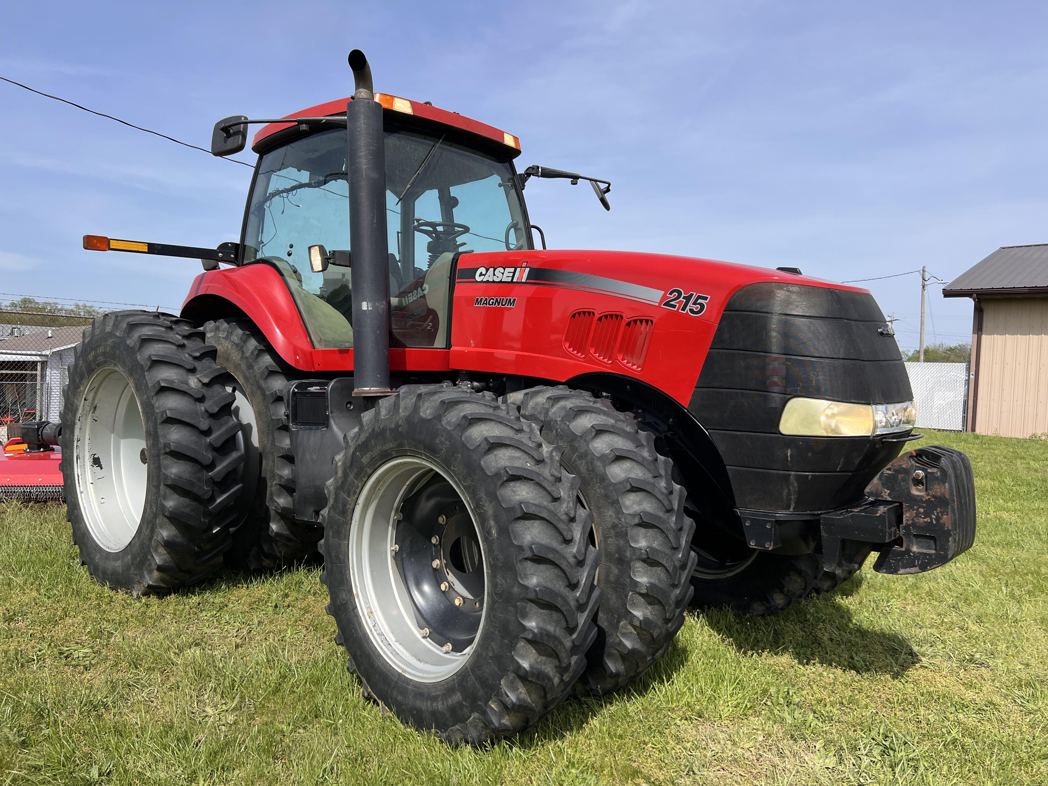 Main image Case IH Magnum 215