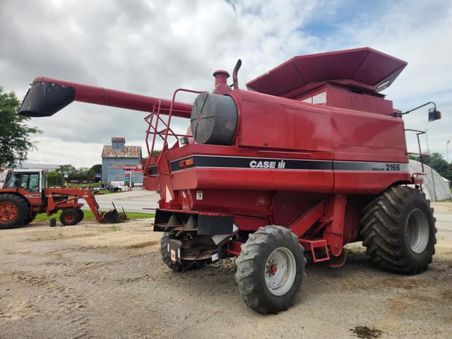 Image of Case IH 2166 equipment image 4