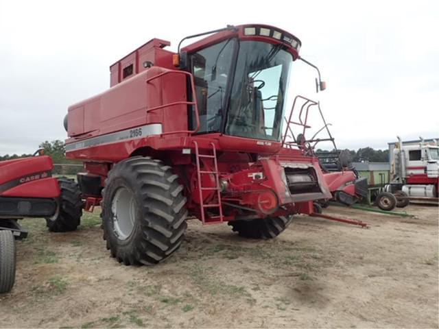 Image of Case IH 2166 equipment image 2