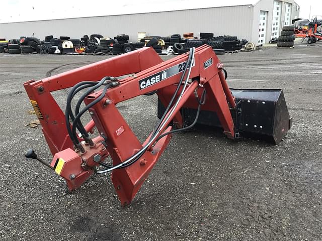 Image of Case IH 2200 equipment image 4