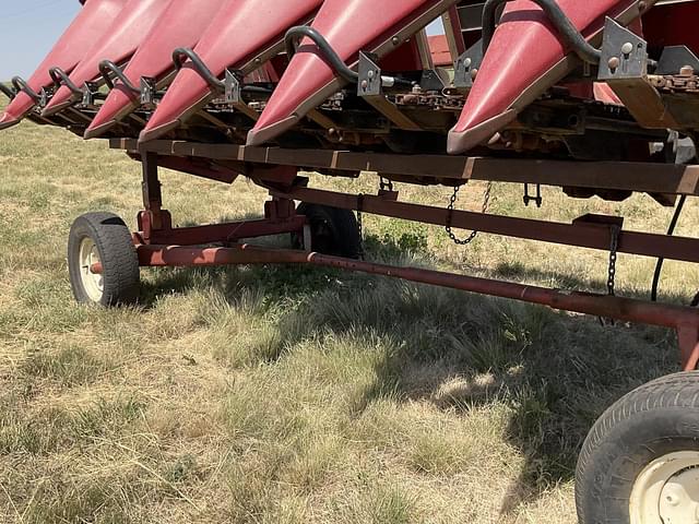 Image of Case IH 2208 equipment image 1
