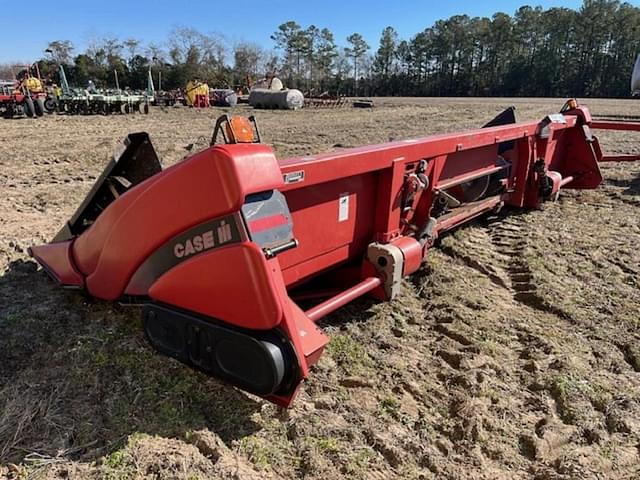 Image of Case IH 2208 equipment image 2