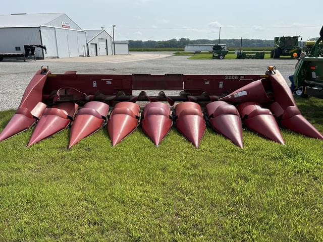 Image of Case IH 2208 equipment image 2