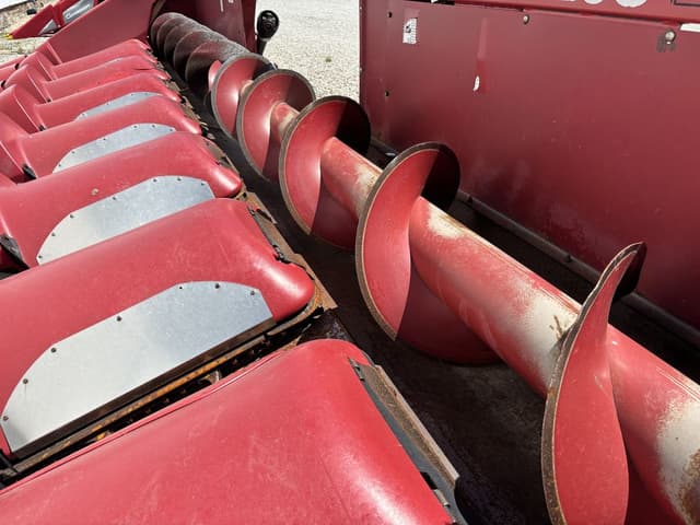 Image of Case IH 2208 equipment image 2