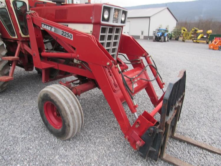SOLD Case IH 2250 Other Equipment Loaders Tractor Zoom