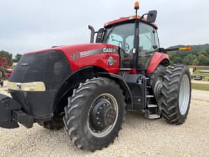 Case IH Magnum 235 Image