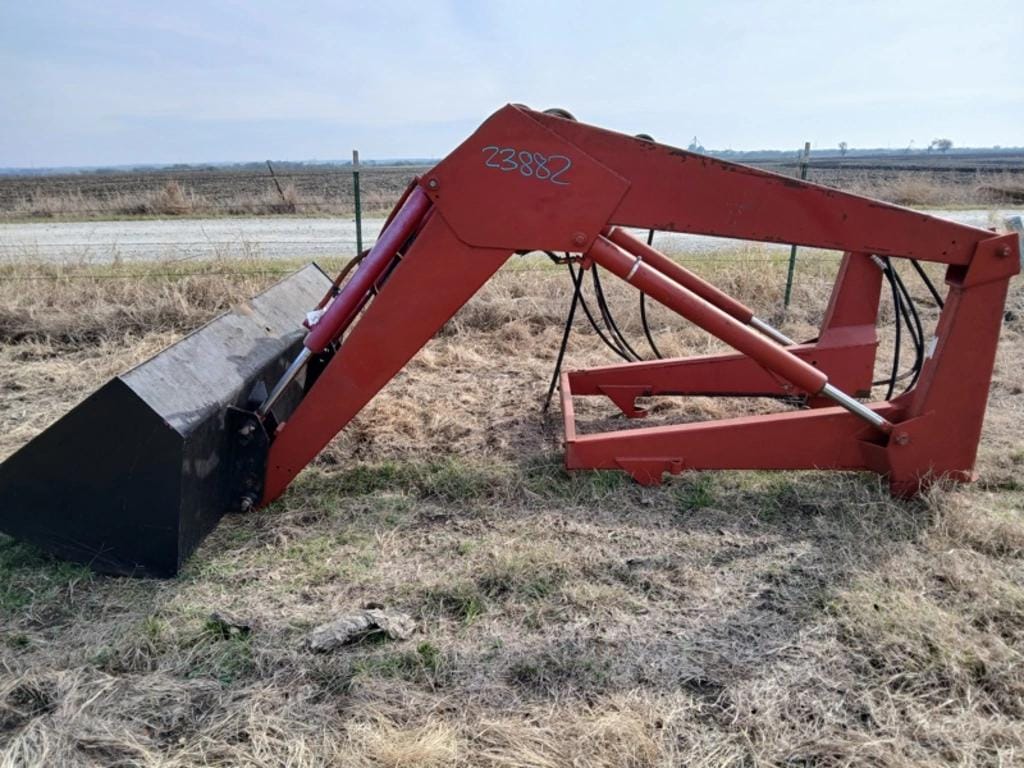 Case IH 2350 Equipment Image0
