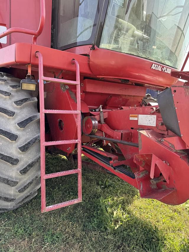 Image of Case IH 2366 equipment image 2