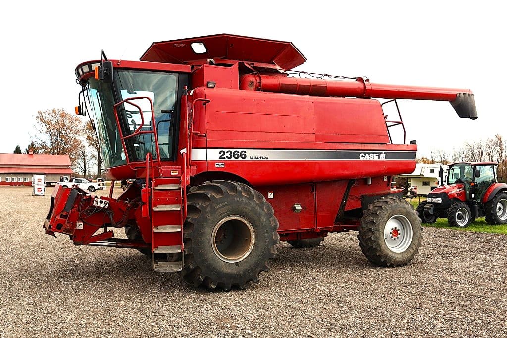 Image of Case IH 2366 Primary image